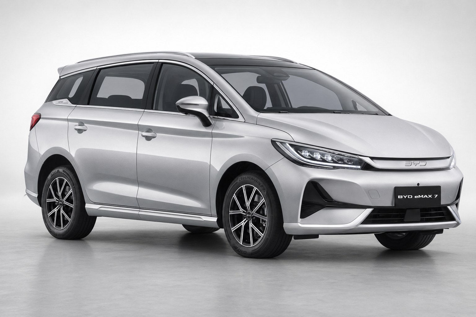 BYD eMax 7