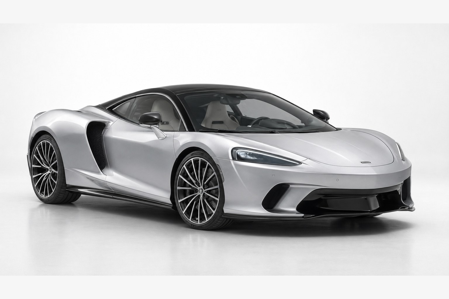 McLaren GT